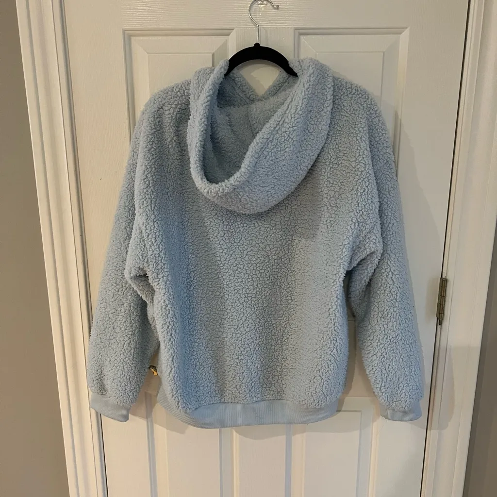 American Eagle Sherpa - Image 2