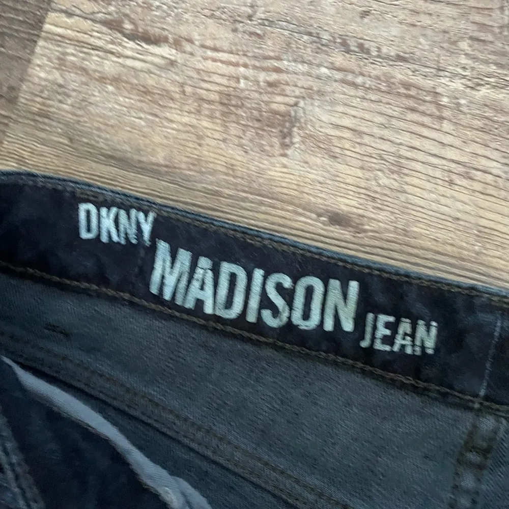 DKNY Madison Jean - Image 3