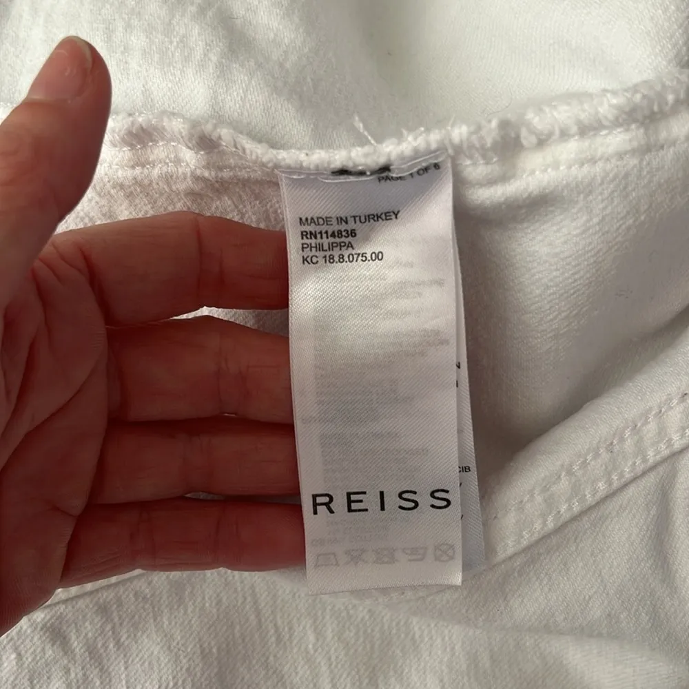 Reiss white denim jacket.  Size Medium? - Image 4
