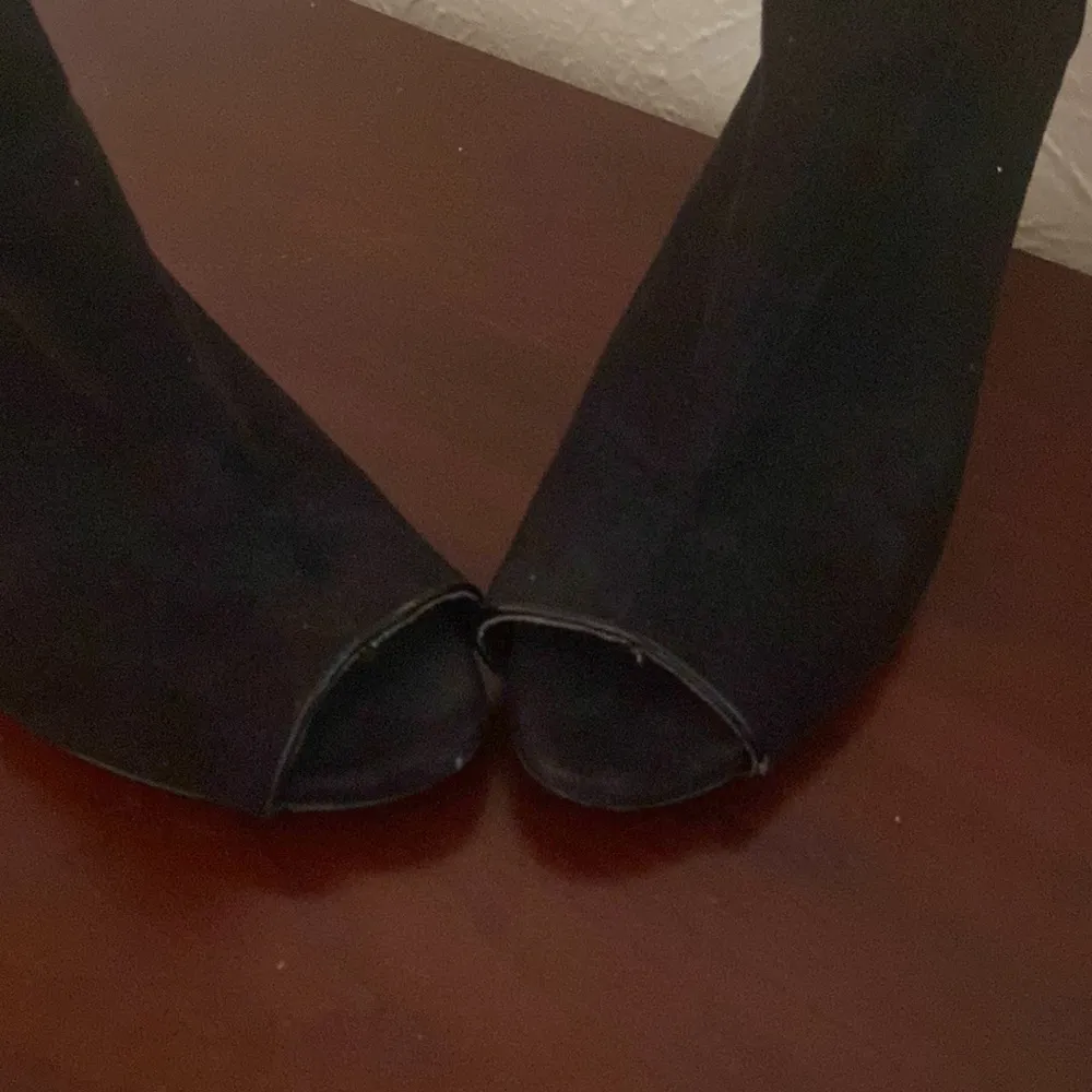 JLO used Black Booties - Image 3