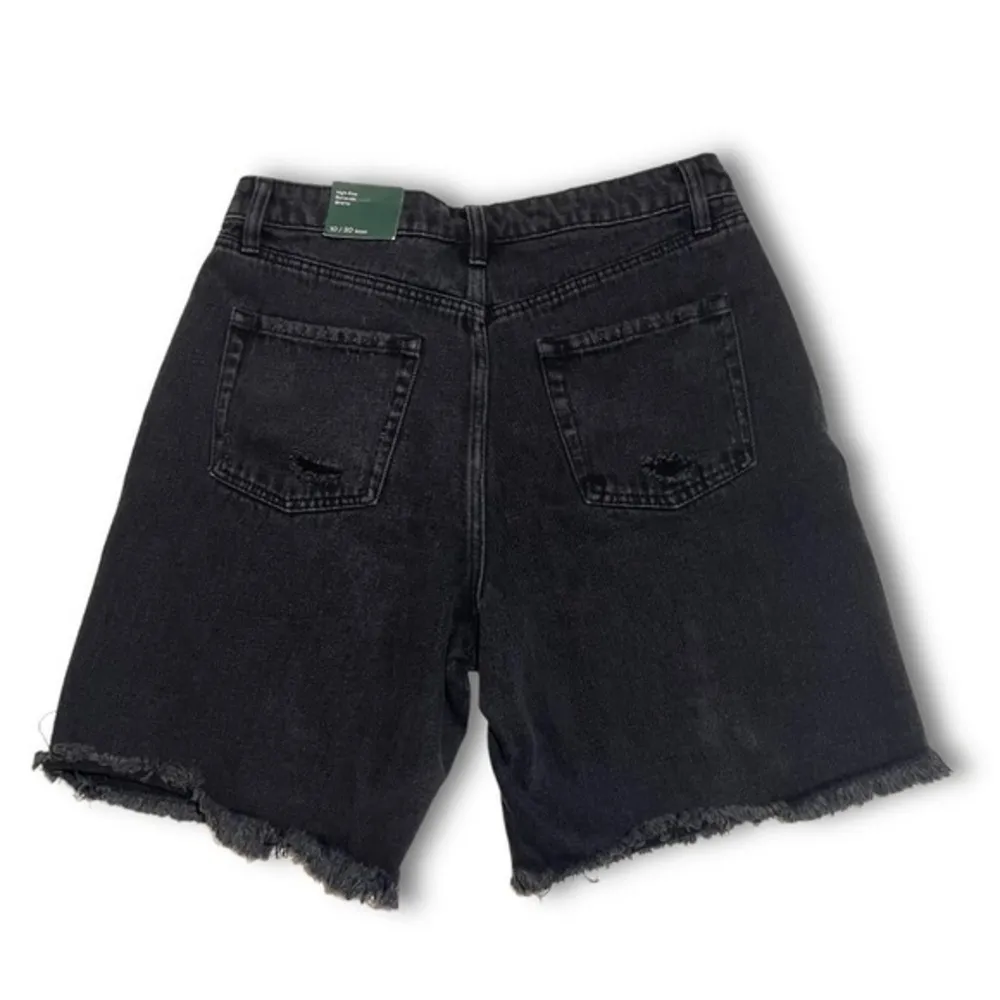 NWT 10 Black Wash Denim High Rise Bermuda Shorts Long Cutoff Hems New - Image 5