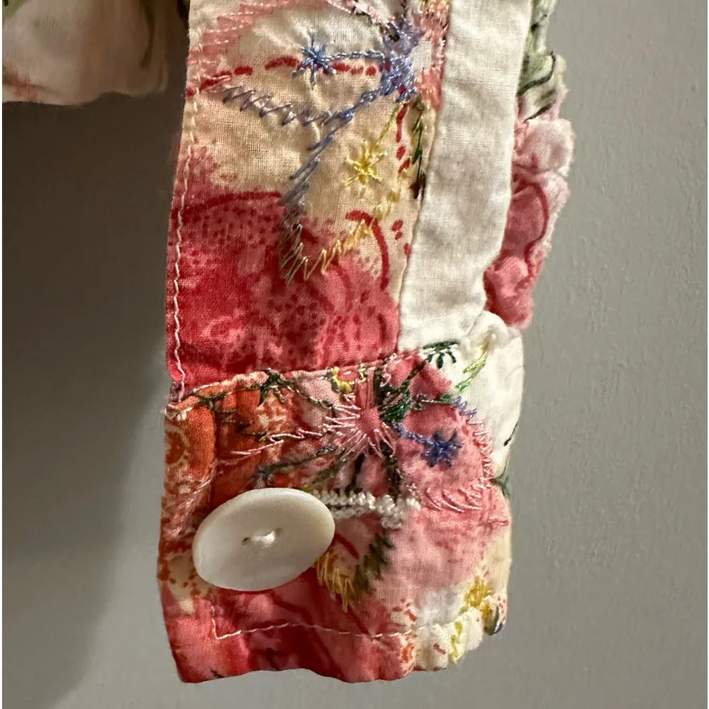 ColdWater Creek  button down floral ruffled shirt/blazer size 12 - Image 5