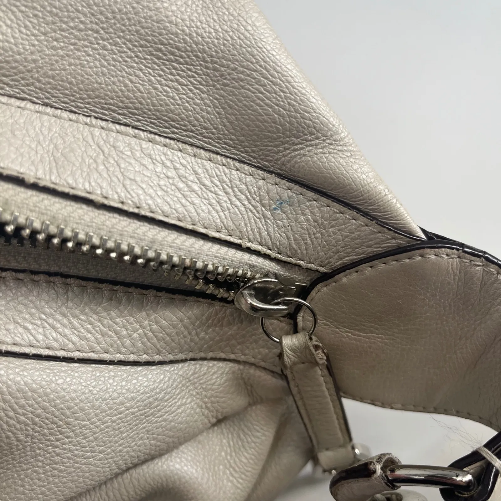 Coach Avery Pebble Leather Hobo Slouchy Shoulder Bag Beige Pearl #M1376-F23960 - Image 9