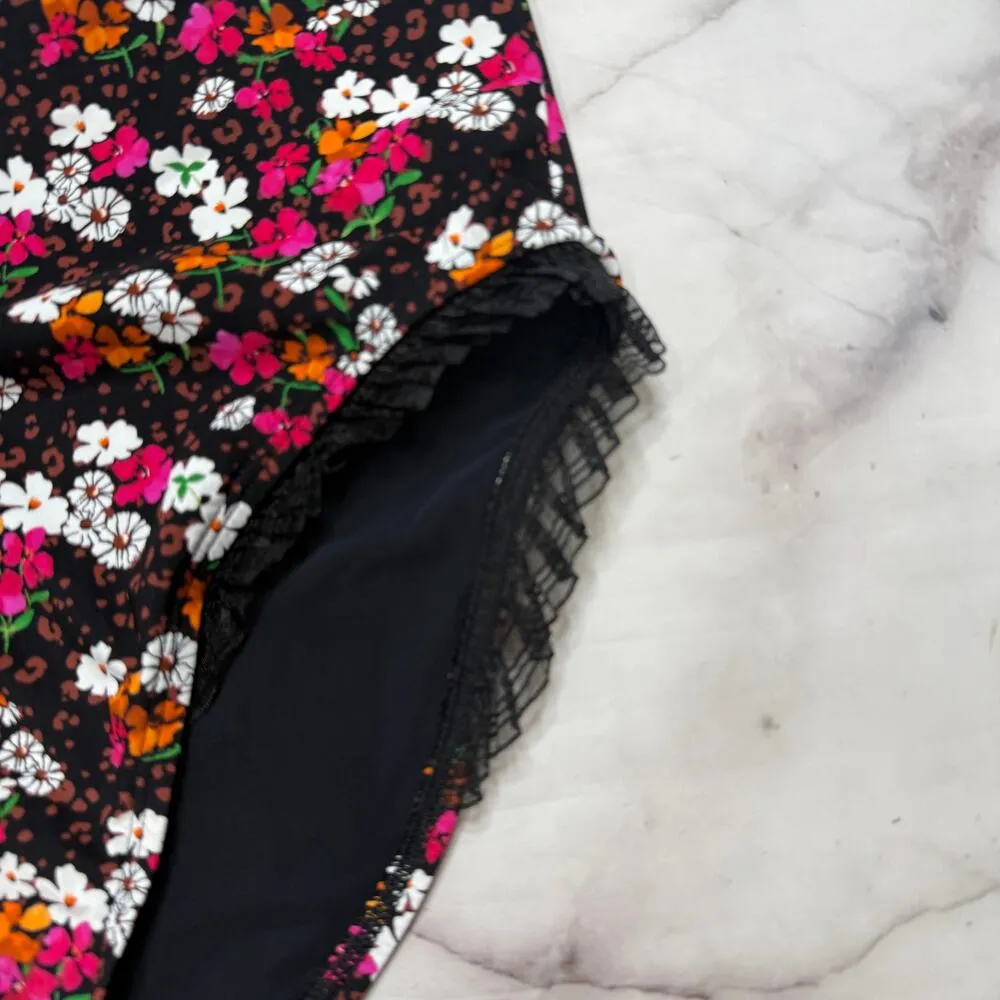 Skinny Dippers Daisy Duke Ruffled Bikini Bottom Size L Black Floral High Waist Size L - Image 2