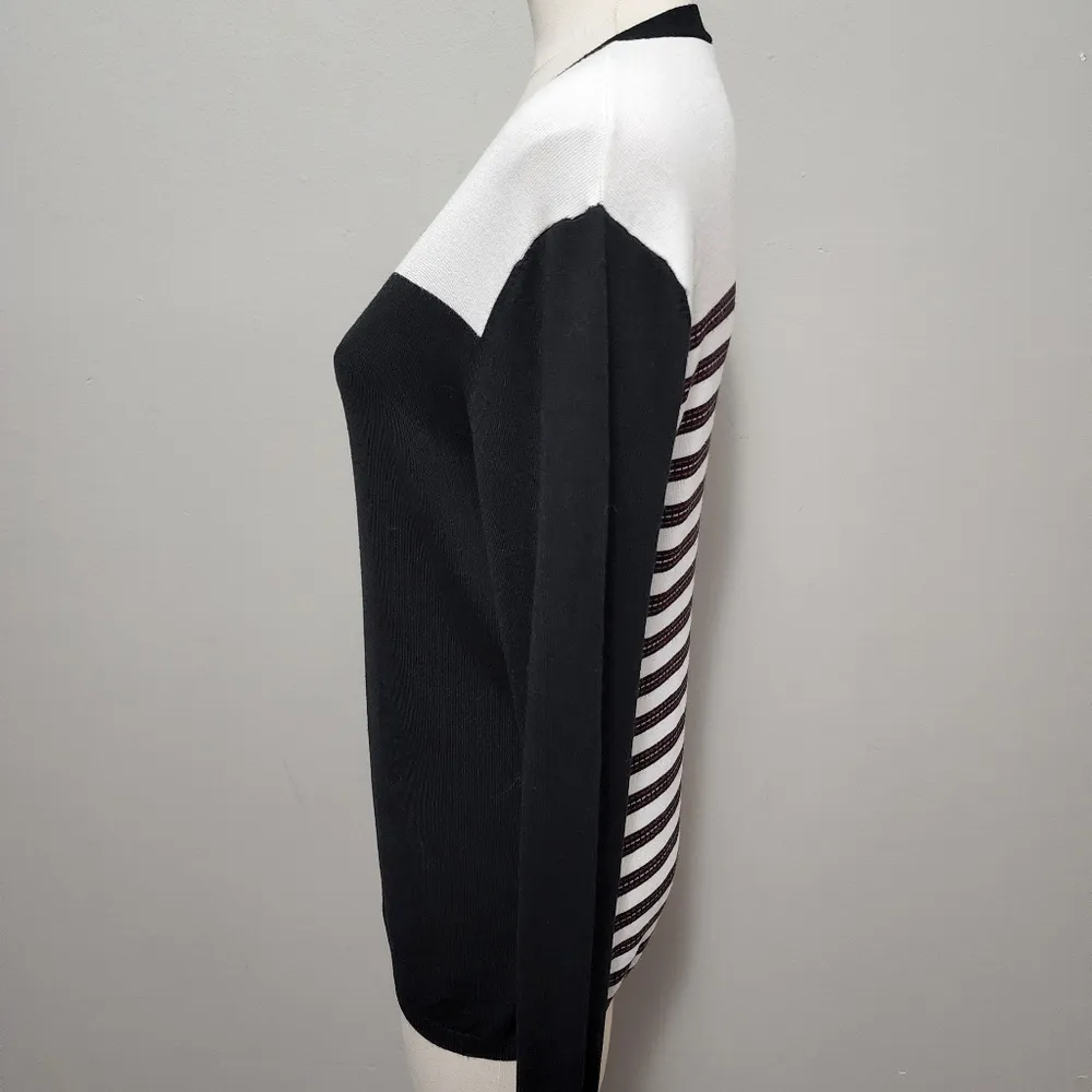 N'VoO by Lanctot black colorblock striped vneck golf sweater size medium - Image 3