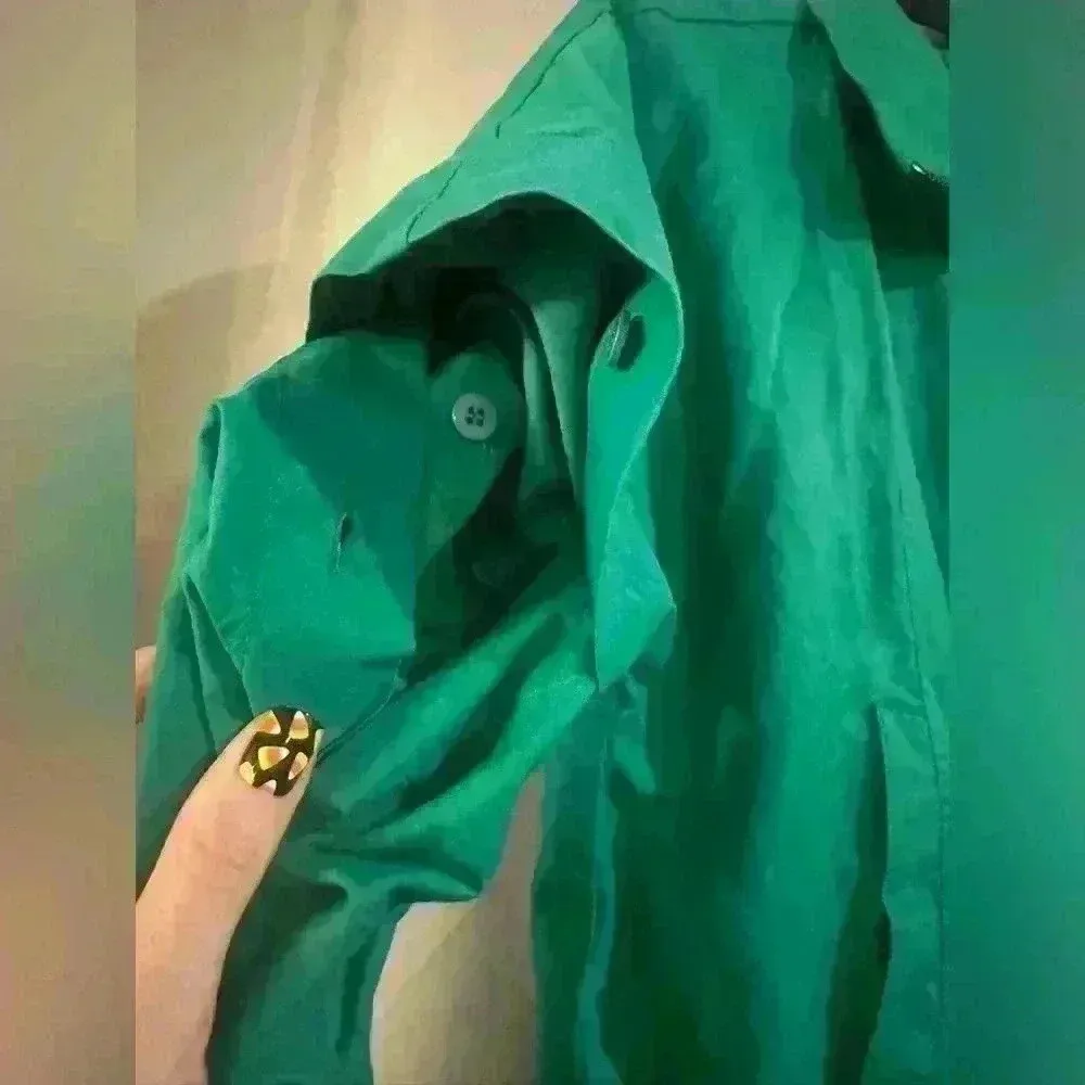 Women’s Green Carlisle Water Resistant Jacket - Image 2