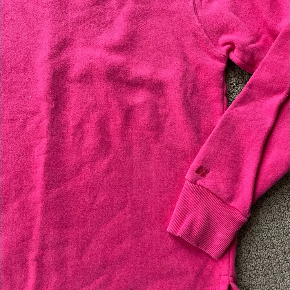 Russell Athletic Women’s Sweatshirt - Image 2