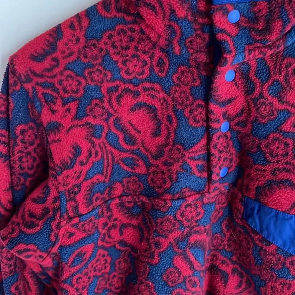 Patagonia Synchilla Snap T Lotus Flower Pullover in Barceloneta Red - Image 6