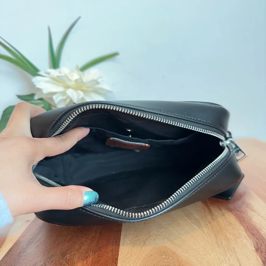 NWT Coach Jamie Camera Bag In‎ Signature Canvas With Bow Print - Image 6