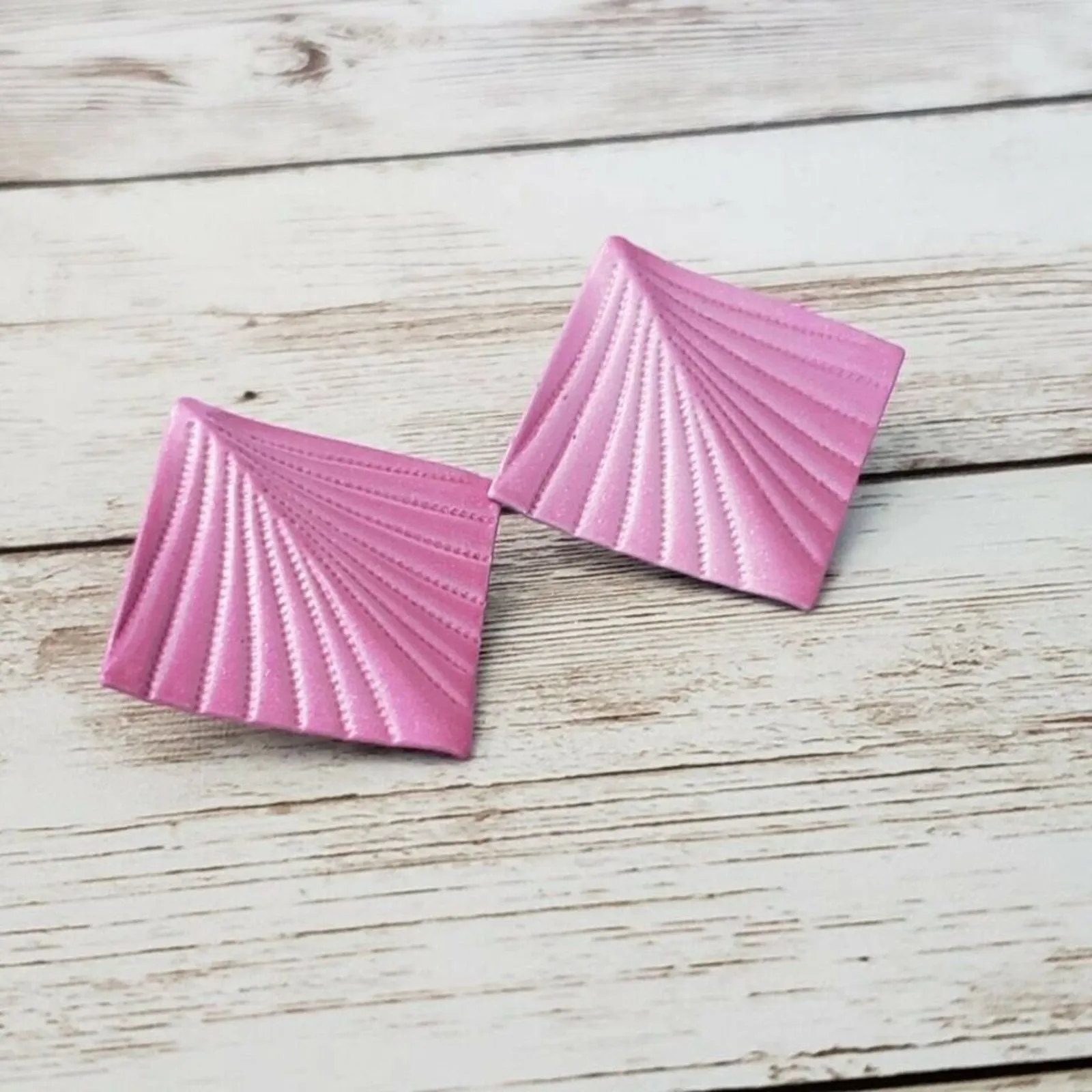 Vintage Clip On Earrings Pink Line Design Diamond Shape Retro Statement - Image 2