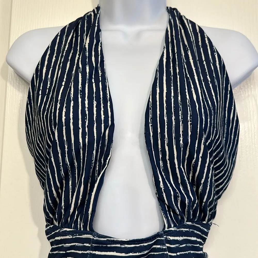 ENVYA Navy Blue/White Halter High Waisted Pin Up Swimsuit Size XS EUC #6869 - Image 5