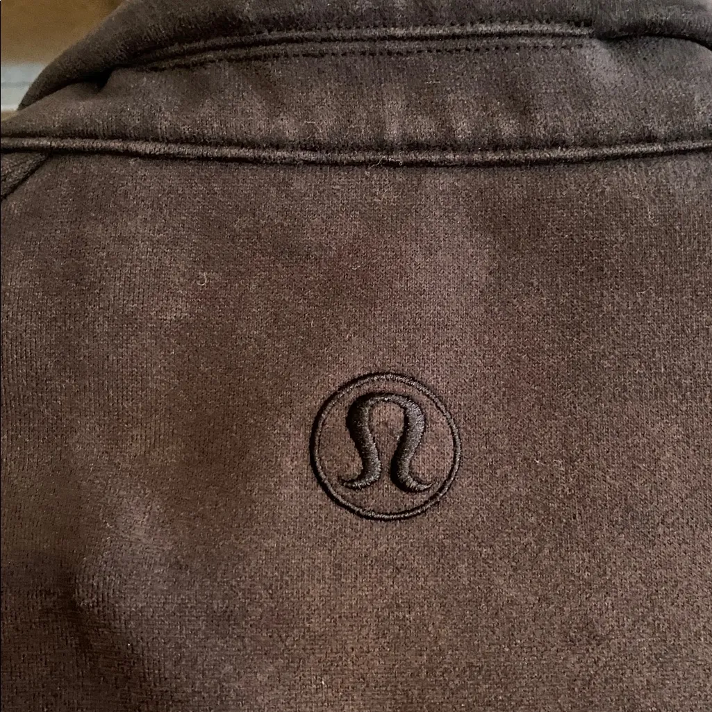 Lululemon  Radiant II Full-Zip Jacket, size 10 - Image 4