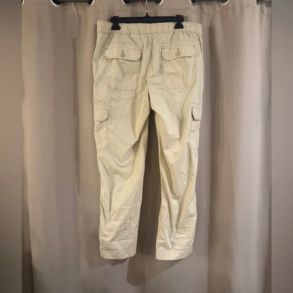 Joe Fresh Women’s Light Beige Cargo Pants - Image 3