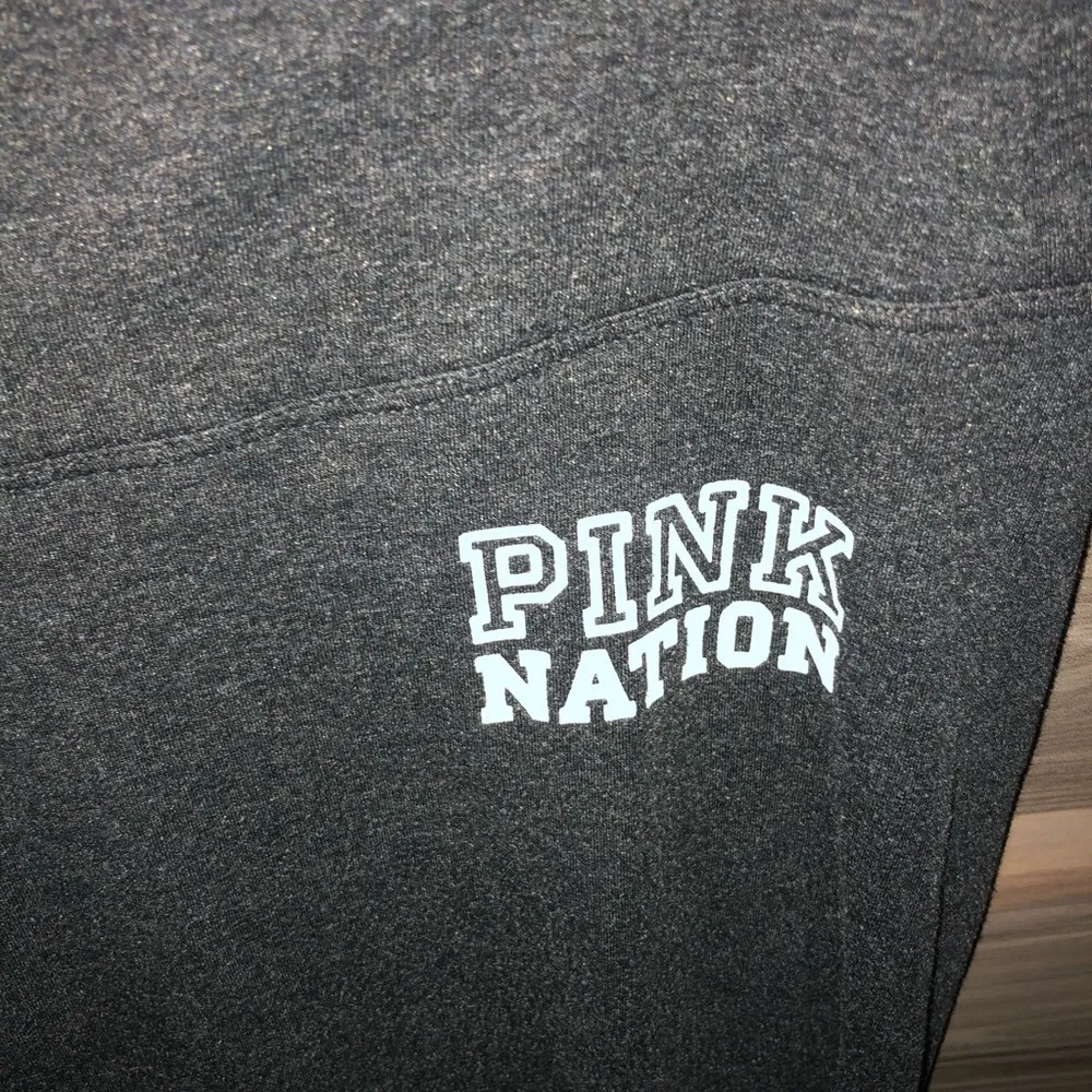 Pink Victoria’s Secret legging like sweatpants medium gray/white pink nation​​​ - Image 2