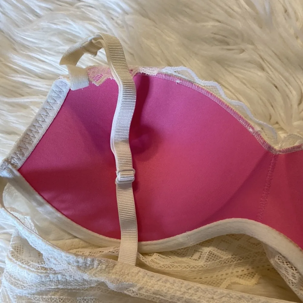 Pink bra let Size M excellent condition see pictures for condition - Image 6