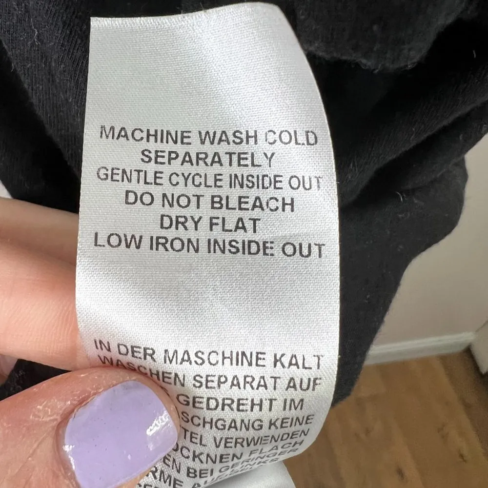 True Religion 100% Cotton True Bella Crop Tee Shirt w/ Rainbow Logo Size Large - Image 6