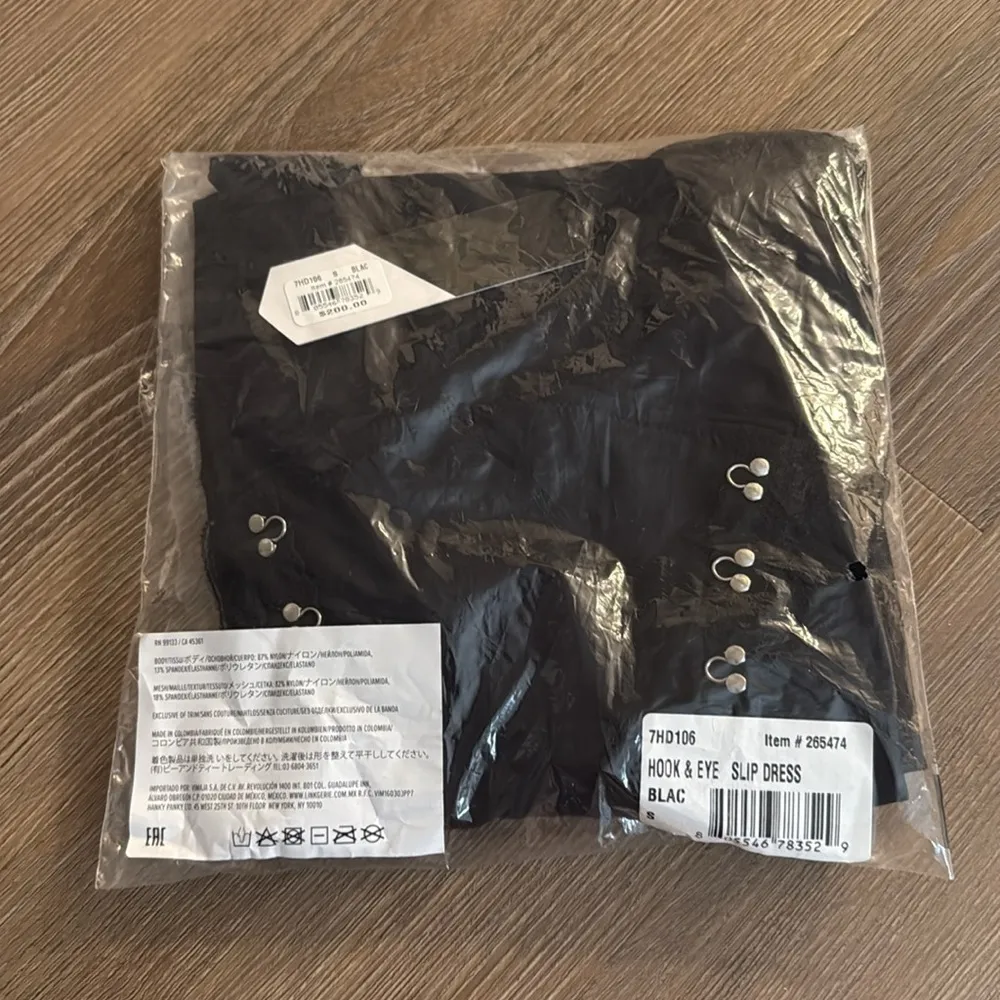 NWT HANKY PANKY x Prabal Gurung Hook-&-Eye Bodycon Slip Dress - Image 5