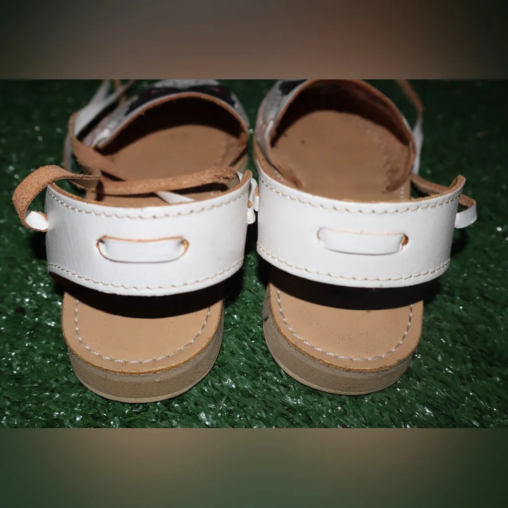 La Santa Art Mx Handcrafted, Leather Sandals with butterfly Embroidery Purple Size 7 - Image 7