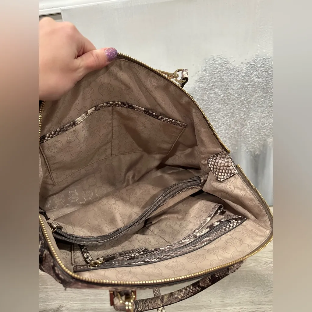 Michael Kors Large Embossed Leather Satchel Snakeskin - Image 9