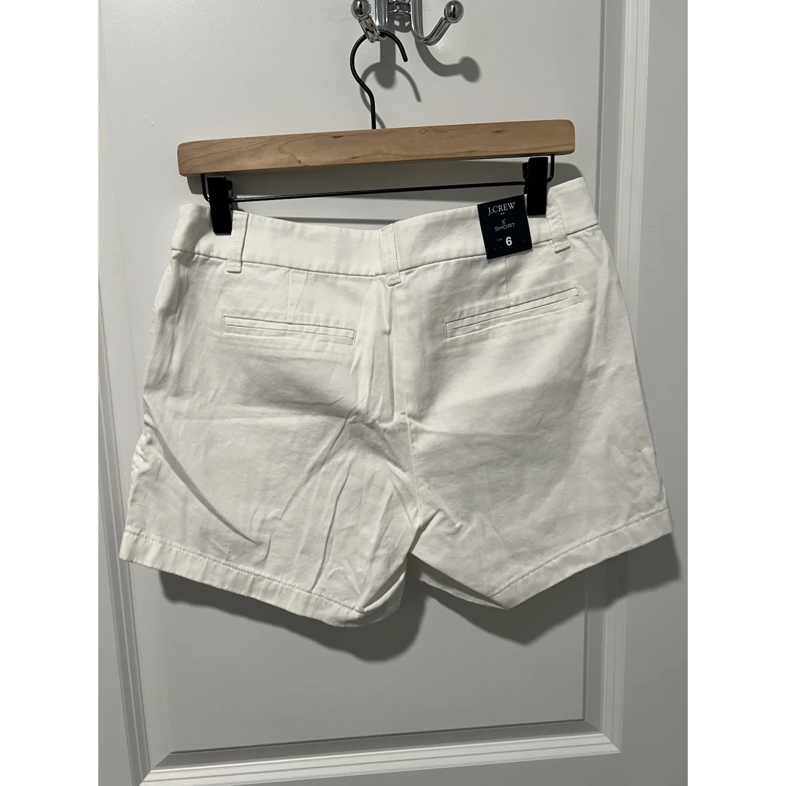 JCrew  5"‎ Short - Size 6 - NWT - White - Image 2