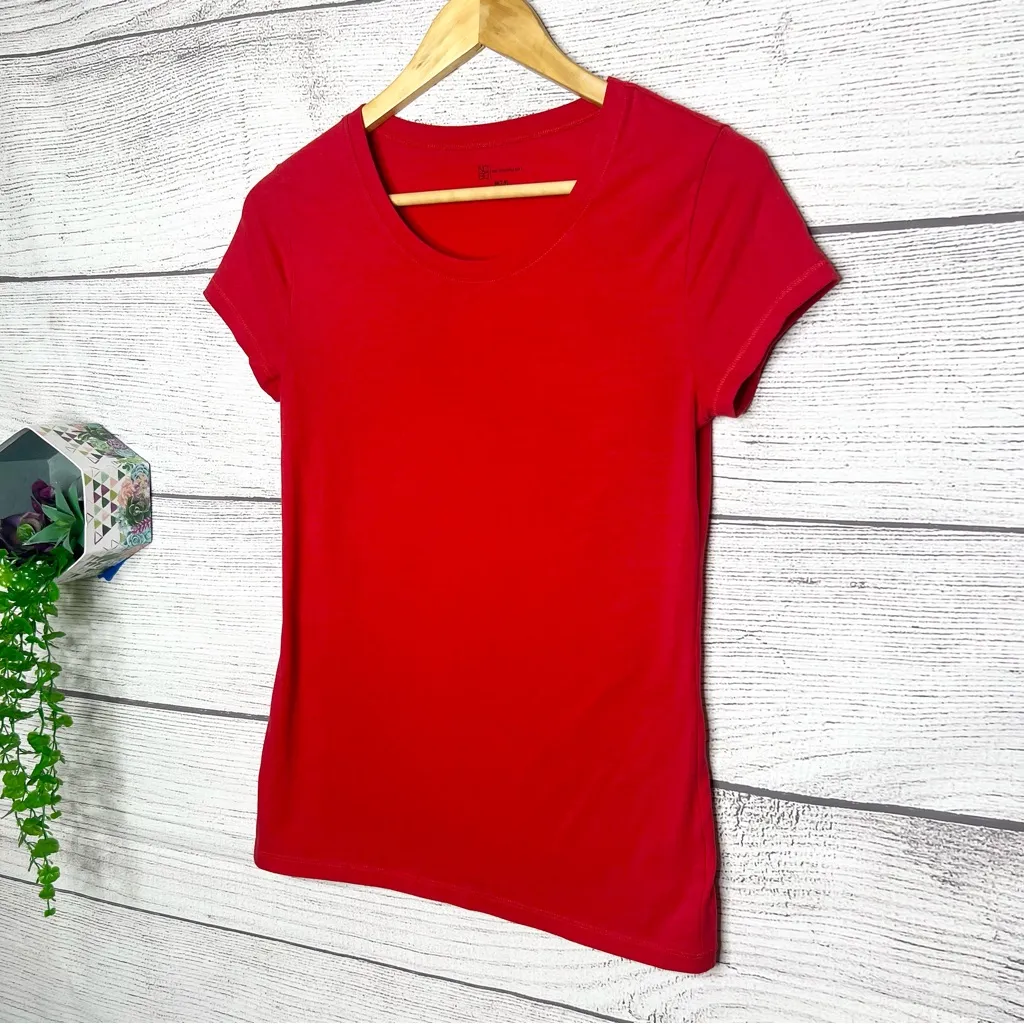 Brilliant Red Everyday Basics Short Sleeve Scoop Neck T-Shirt Top Size Medium - Image 3