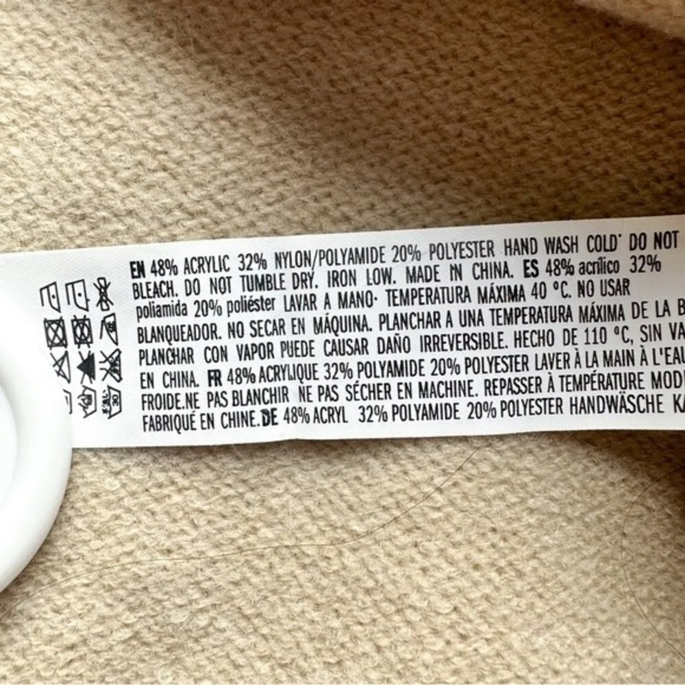 Free the Roses Size XS Oversized Hoodie Sweater - Image 10