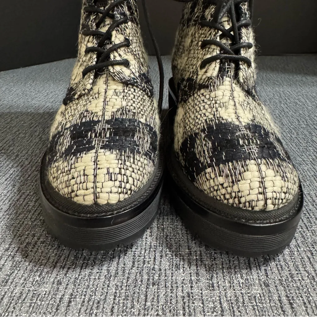 Tory Burch Women’s Miller Lug Sole Bootie - Image 7