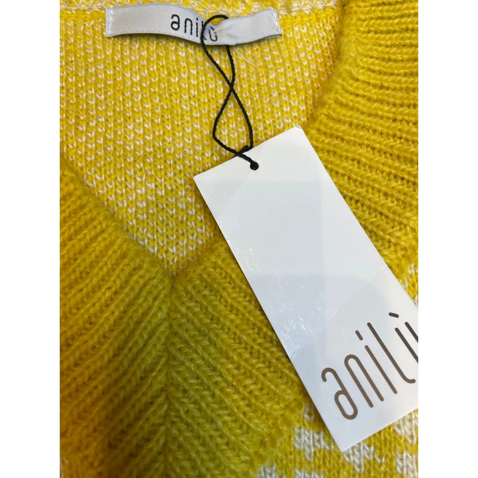 Anilu Yellow Houndstooth V Neck Sleeveless Sweater Vest Knit Top Size M - Image 3