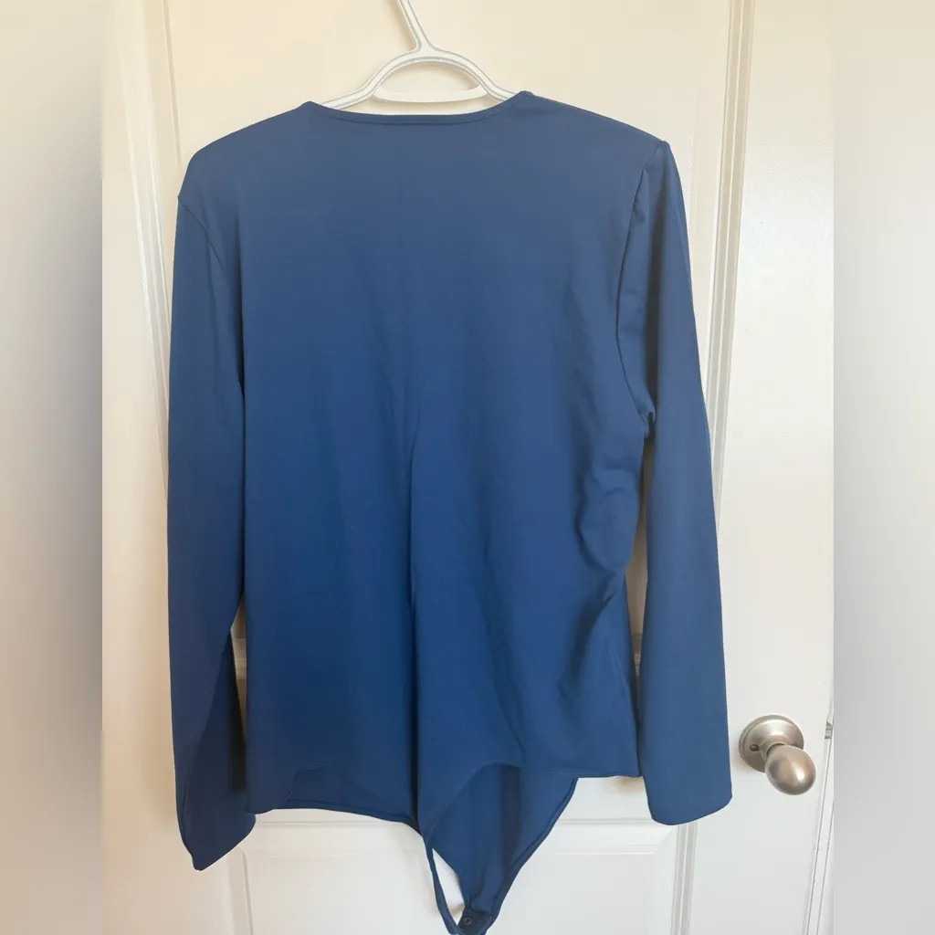 Abercrombie & Fitch Soft A&F Long Sleeve V Neck Bodysuit XXL - Image 4