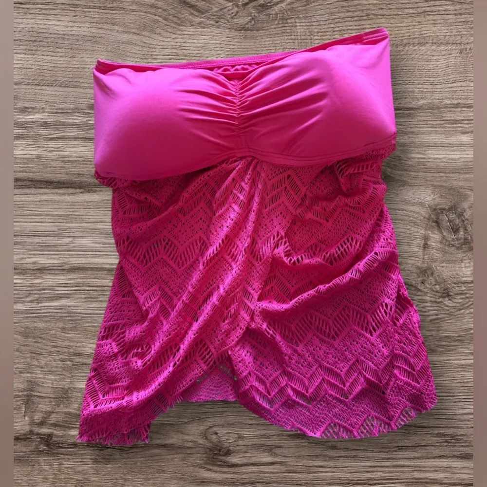 Vince Camuto Dragon Fruit Crochet Draped Tankini M - Image 2