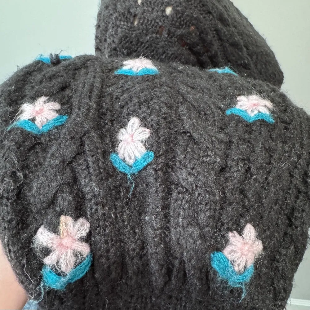 For Love & Lemons Savannah Cropped Cardigan Sweater Flowers Black Medium Puff - Image 5