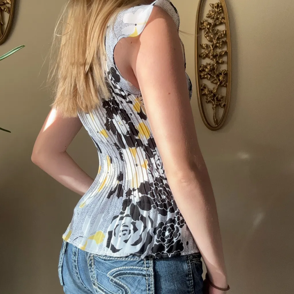 Allison Taylor  Button Up Blouse - Image 7