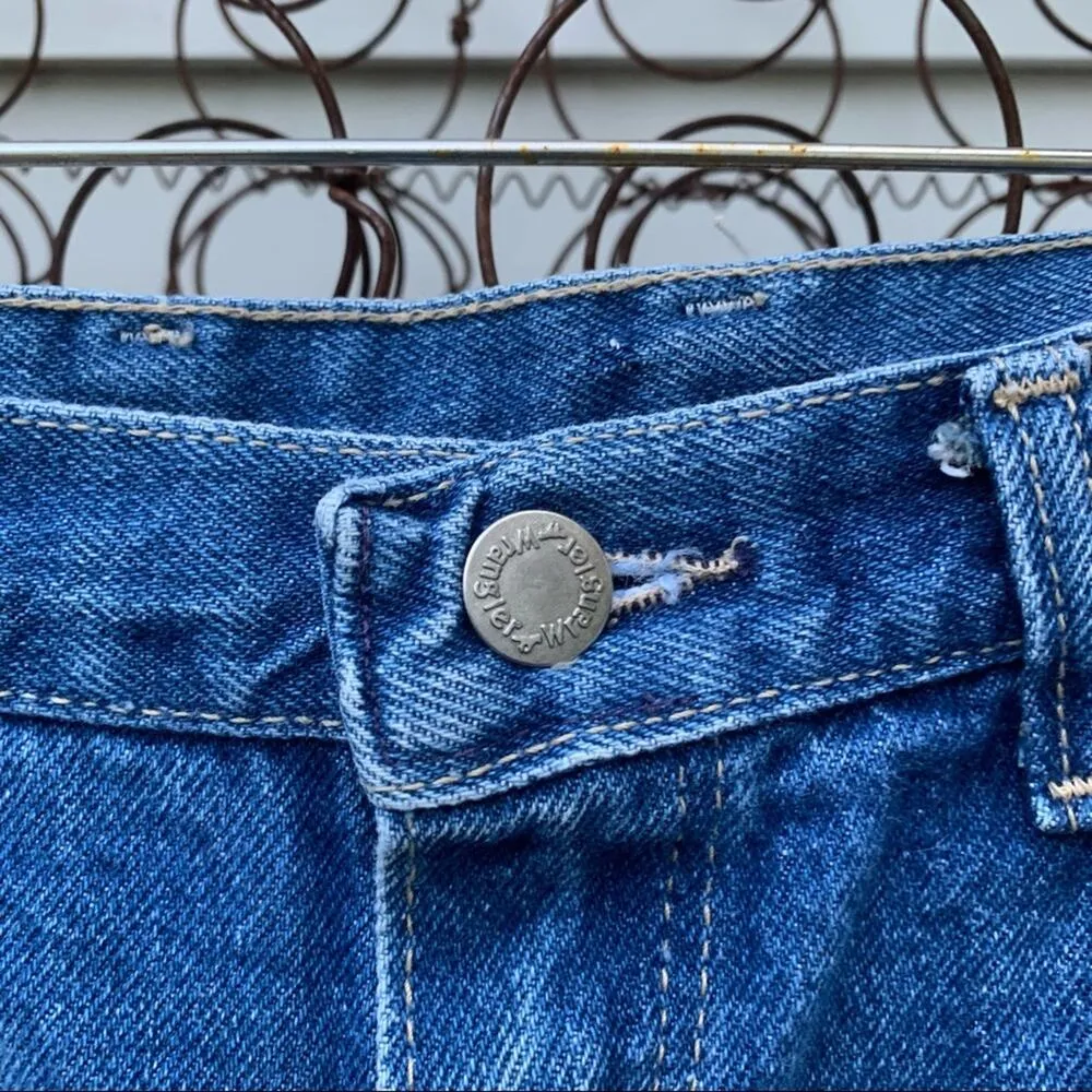 Vintage 70s 80s ladies Wrangler jean shorts jorts - Image 5