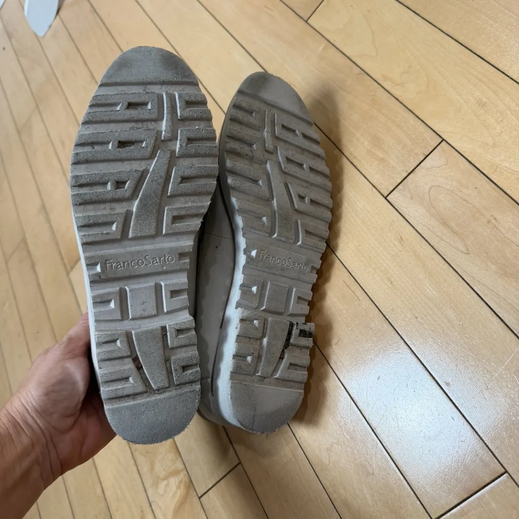 Franco Sarto Cream Colored Slip On Loafer Style Flats Size 8.5 Loafers - Image 8