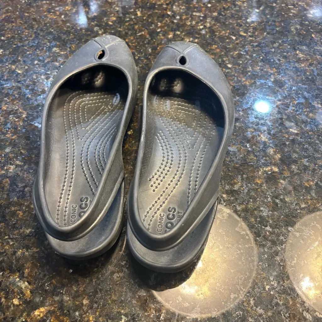 Crocs Olivia II Black Slingback Ballet Flats Womens Size 8 Comfort Slip On Shoes - Image 3