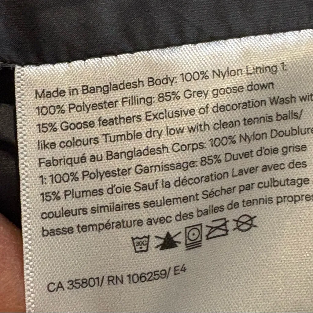 Lululemon Pack It Down Vest
Diamond Dye Melanite Black size 8 - Image 10