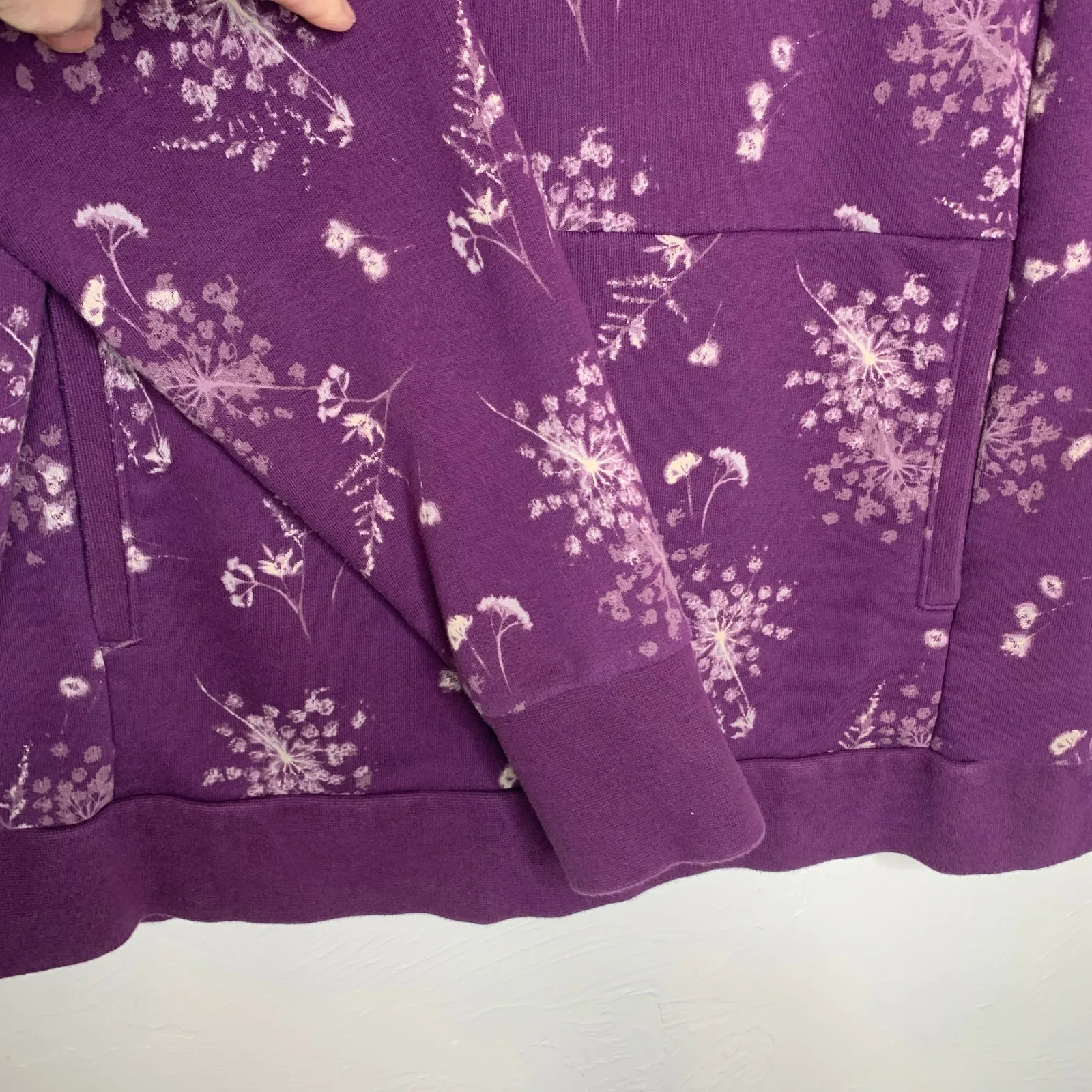 Lands' End Serious Sweats Purple Bleach Floral Pattern Sz Large - Image 9