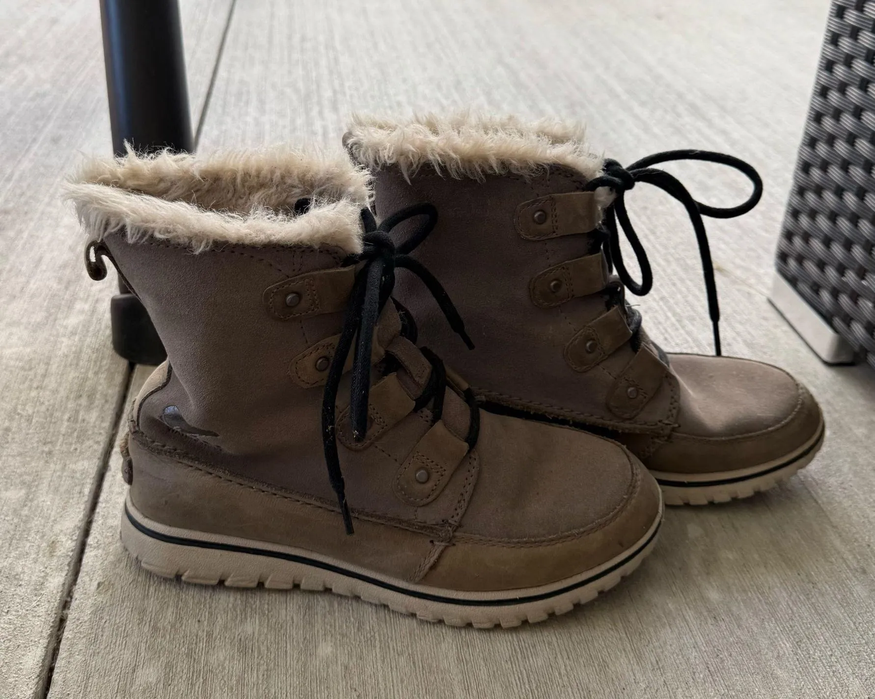 Sorel cozy Joan winter boots  - Image 7