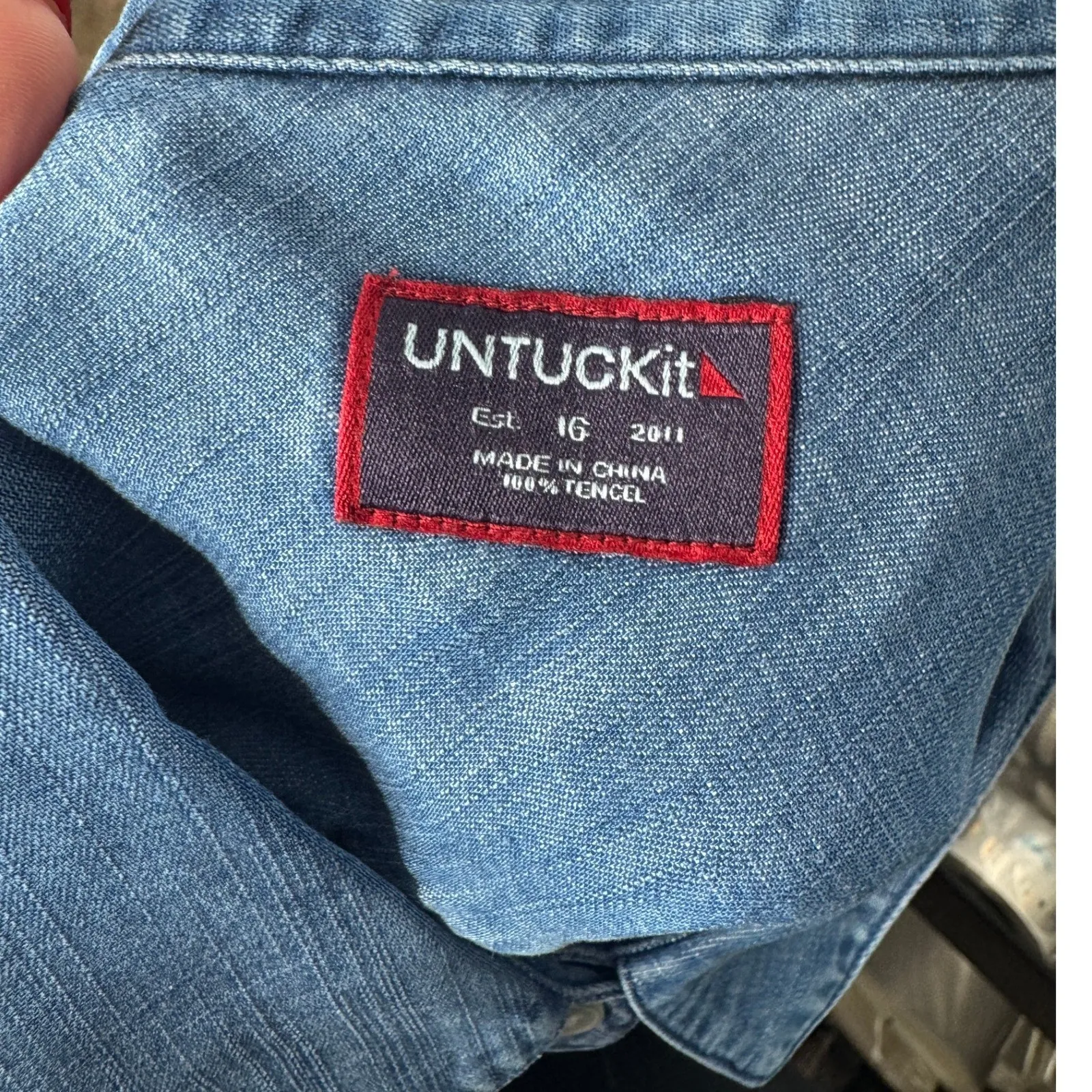 UNTUCKIT NWOT Chambray Denim Shirt Dress Pockets Size 16 100% Tencel Blue - Image 3