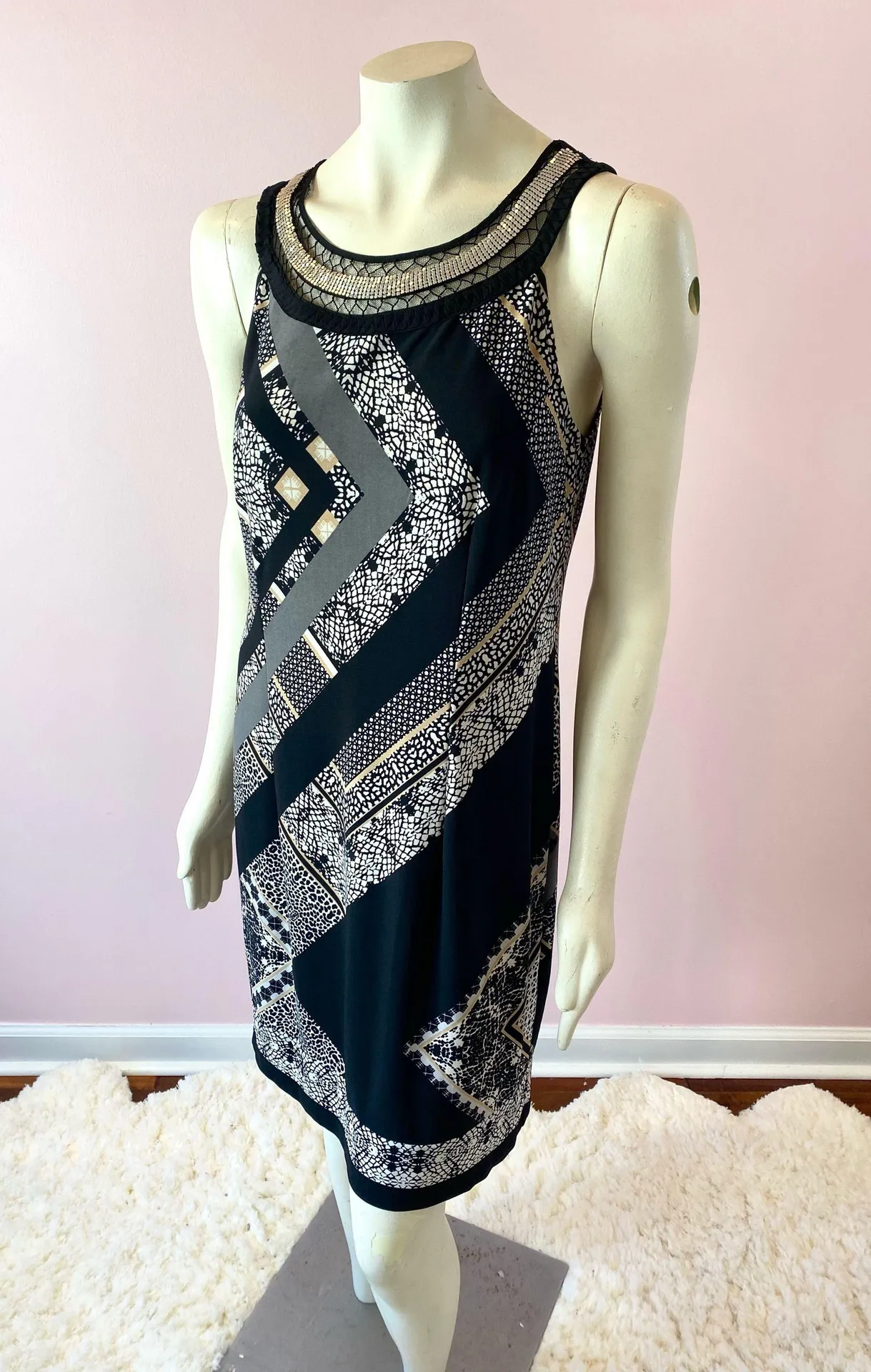 New York Geometric Abstract Shape Shift Dress - Image 4