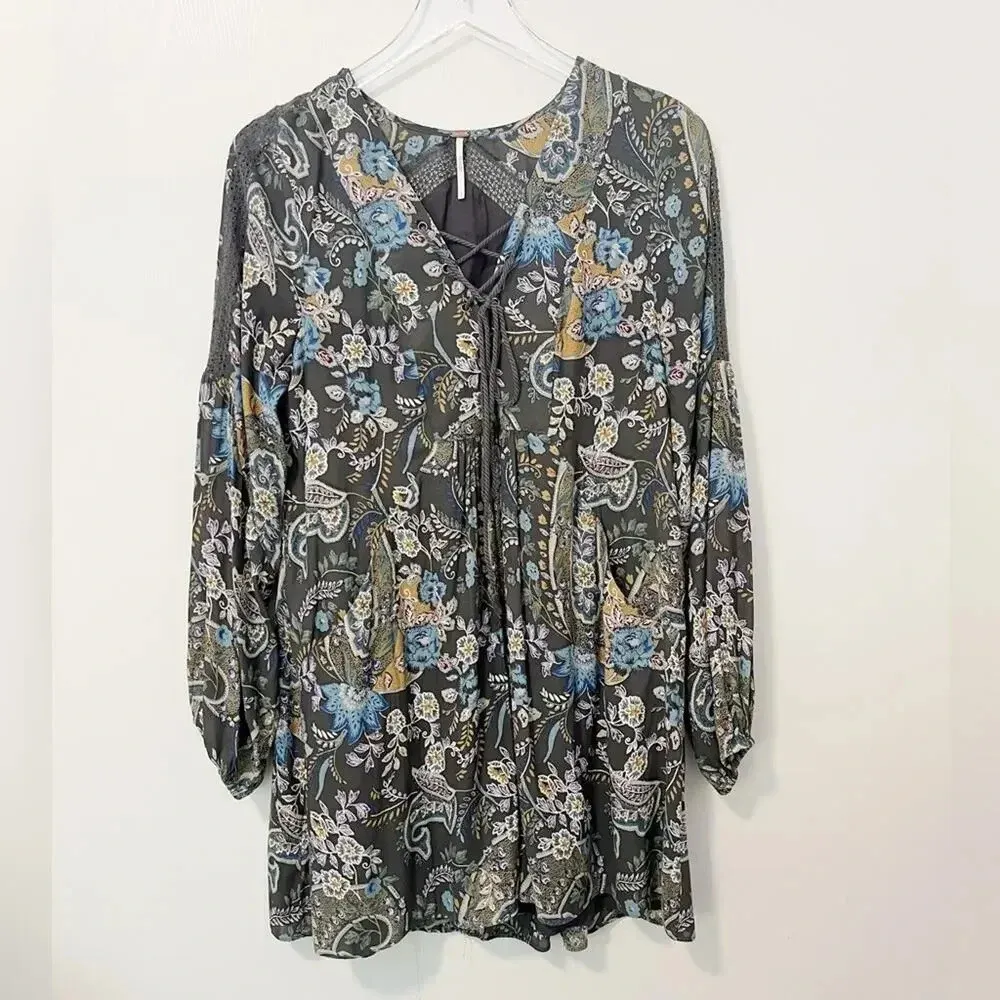 FREE PEOPLE Rain or Shine Paisley Tunic size‎ Small - Image 2