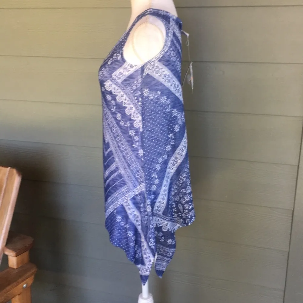 cupio  Sharkbite Hem Tank Top  - New! - Image 4