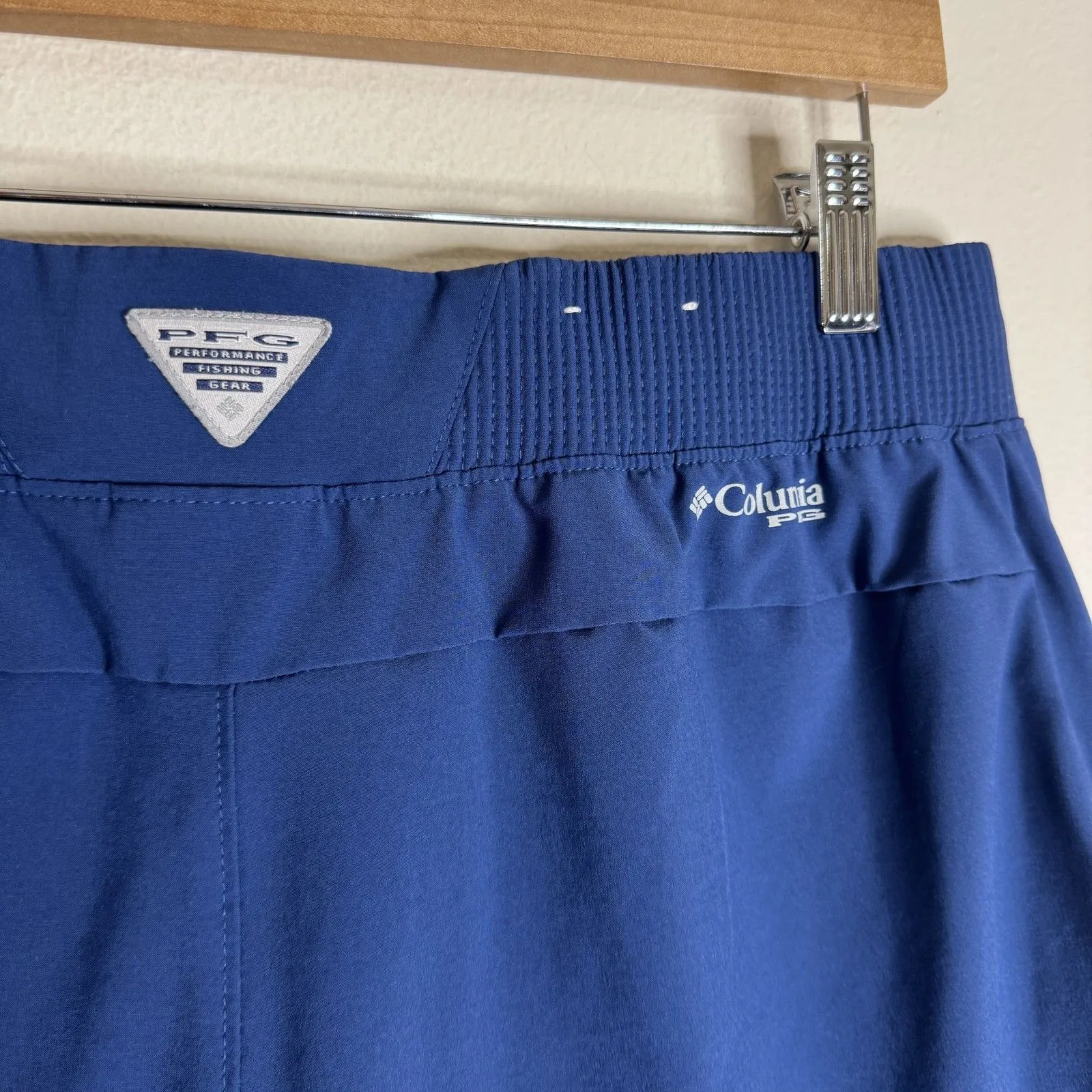 Columbia PFG Shorts Womens Medium Blue Omni-Shade Stretch UPF Quick Dry Pockets - Image 8