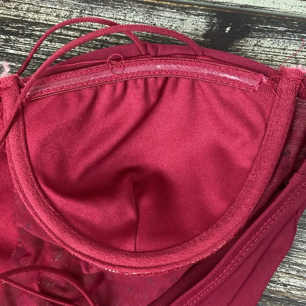 Haute Monde Burgundy Red Rhinestone Embellished Body Suit NEW M - Image 3