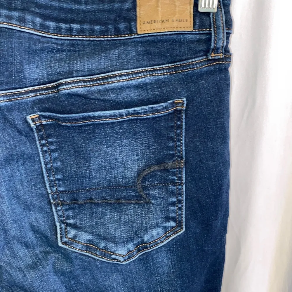 Next Level Strench Women's Jeans Size 14 - Image 3