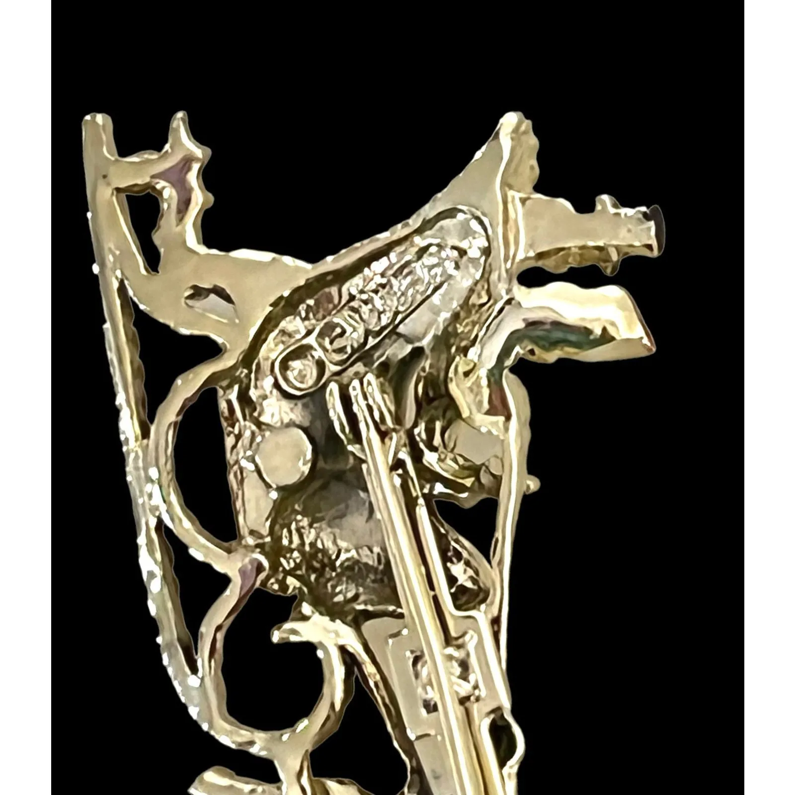 Gerrys Horse Sleigh Brooch Pin 2” Christmas Santa Ride Signed Enameled Gold Vtg - Image 4