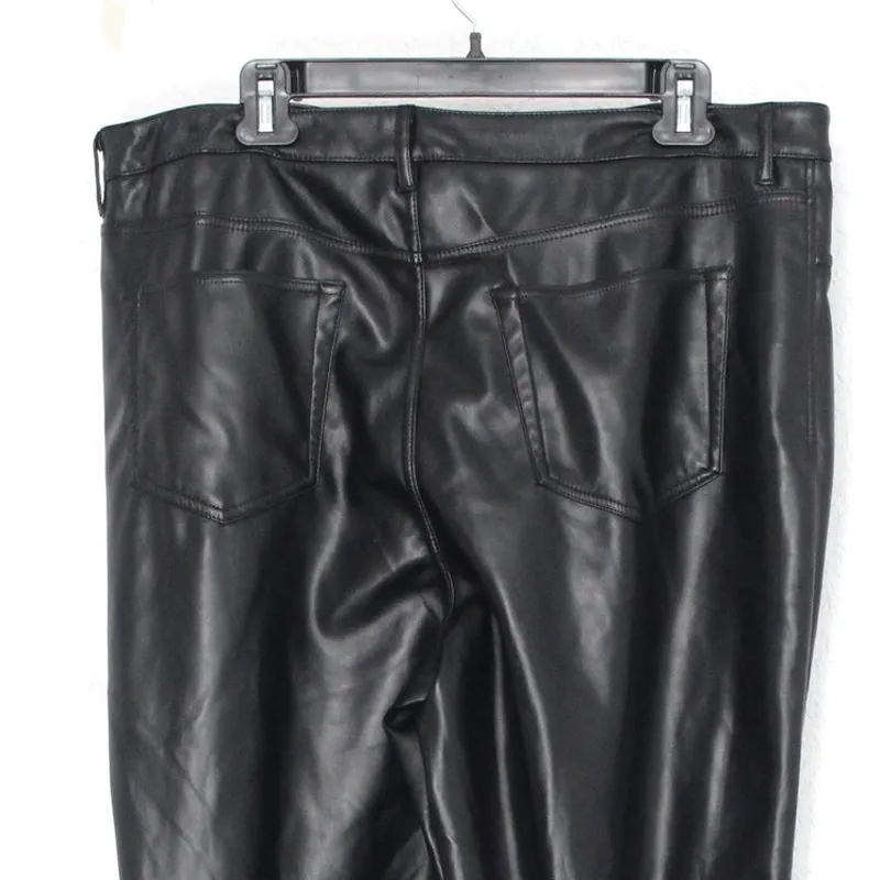 Joie Women's Black Vegan Faux Leather Pants Size 18 NWOT - Image 4