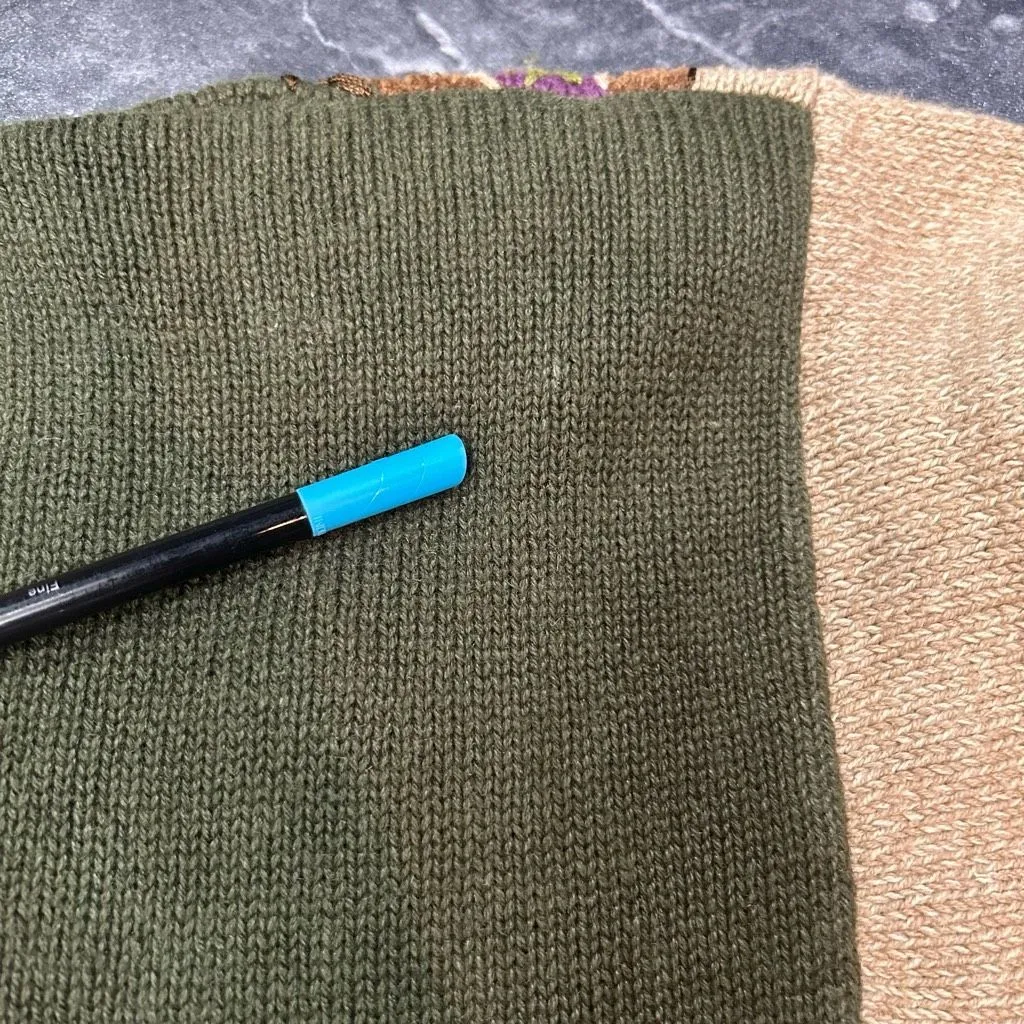 Jantzen Classics Embroidered by Hand Vintage Long Sleeve Women’s Size Large Card - Image 4