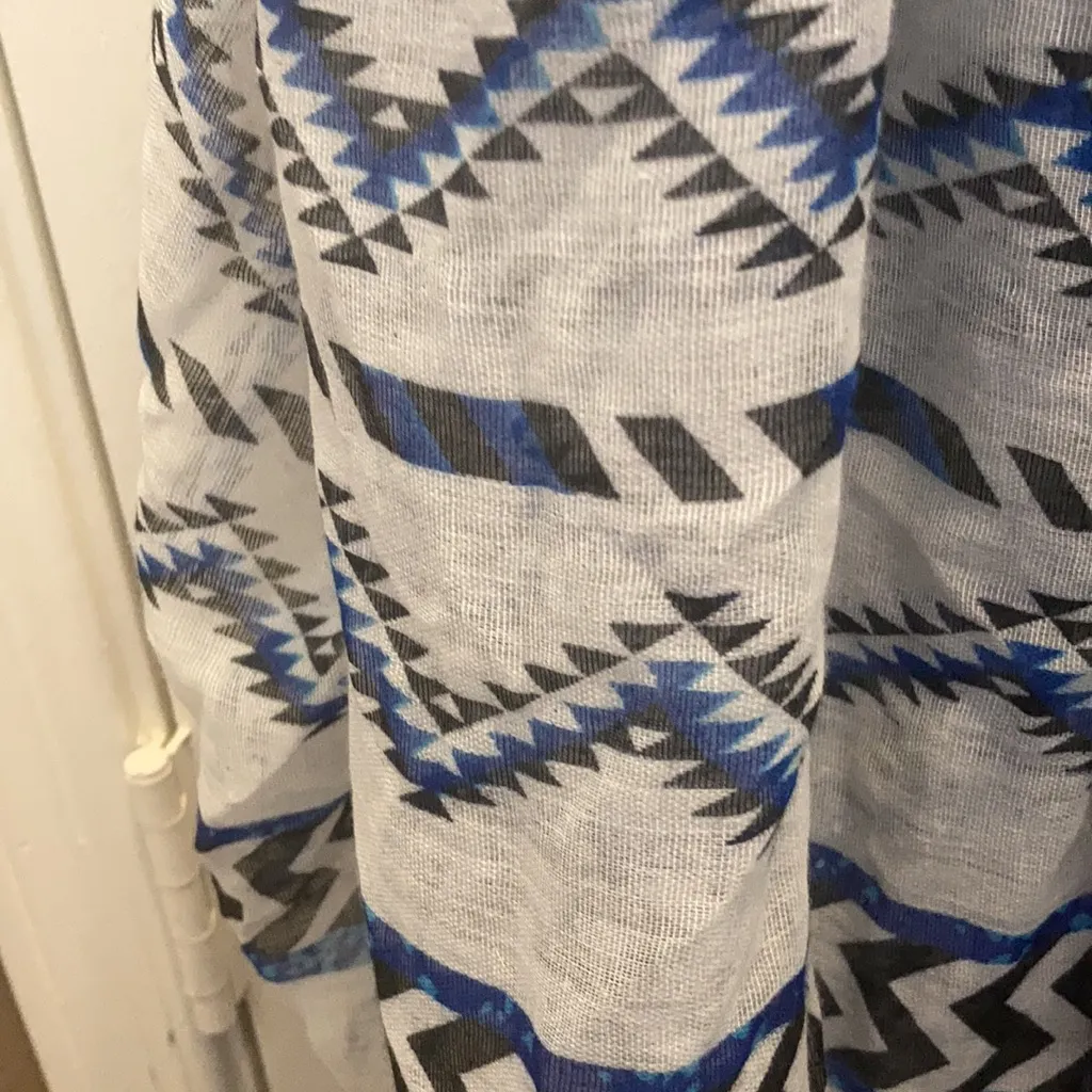 FINAL MARKDOWN Summery infinity scarf - Image 2