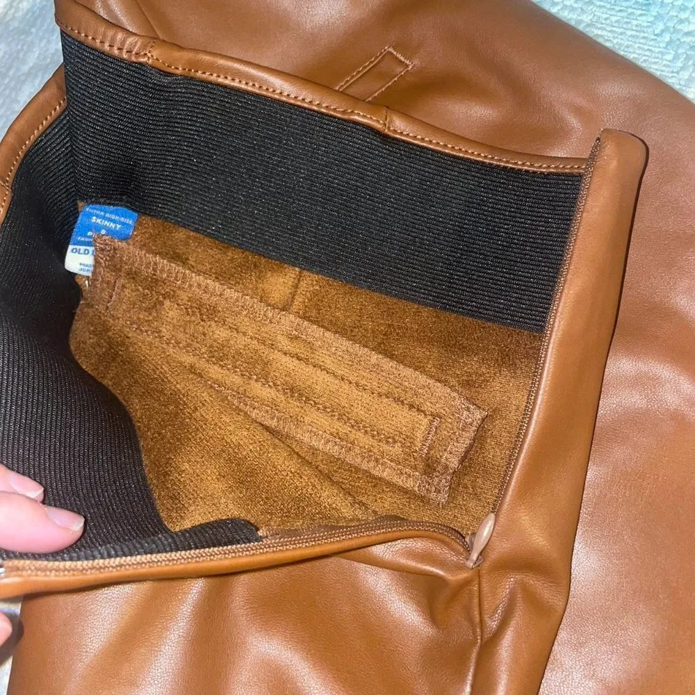 Extra High-Waisted Faux Leather Pants - Image 4